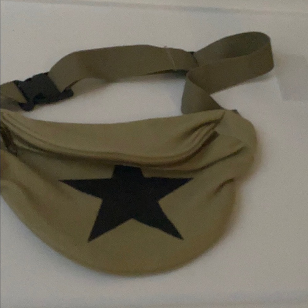 Olive green Fannypack with a black sparkly star